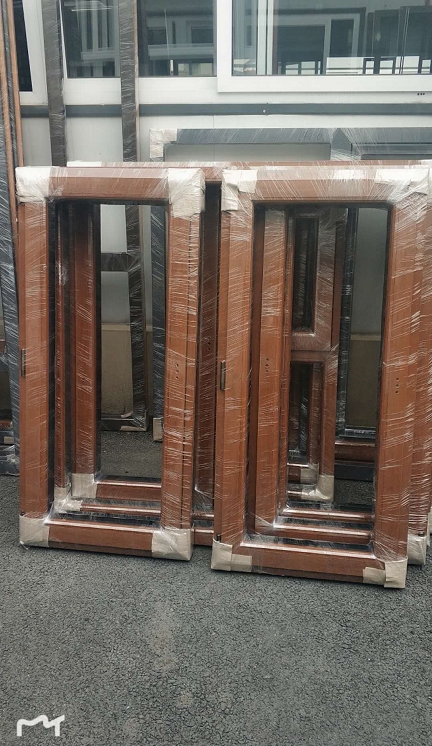 鞍山市天乙門窗工業(yè)有限公司沈陽(yáng)經(jīng)銷商所訂貨品已完成，經(jīng)過(guò)檢驗(yàn)后進(jìn)行包裝，準(zhǔn)備發(fā)貨。(圖3)